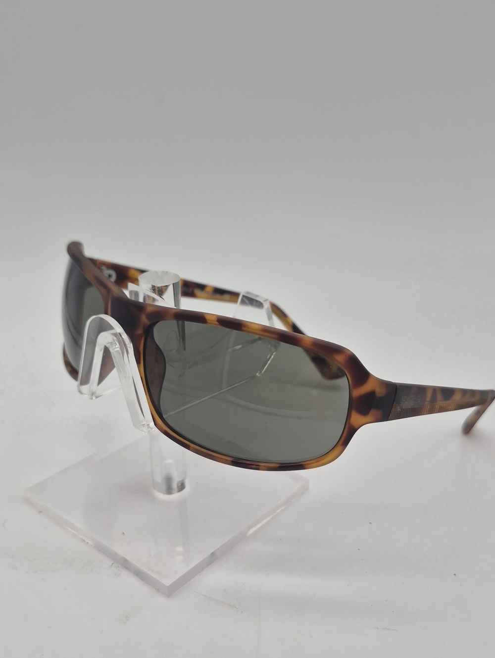 Kenneth Cole Reaction Tortoiseshell Sunglasses with Gray Lenses